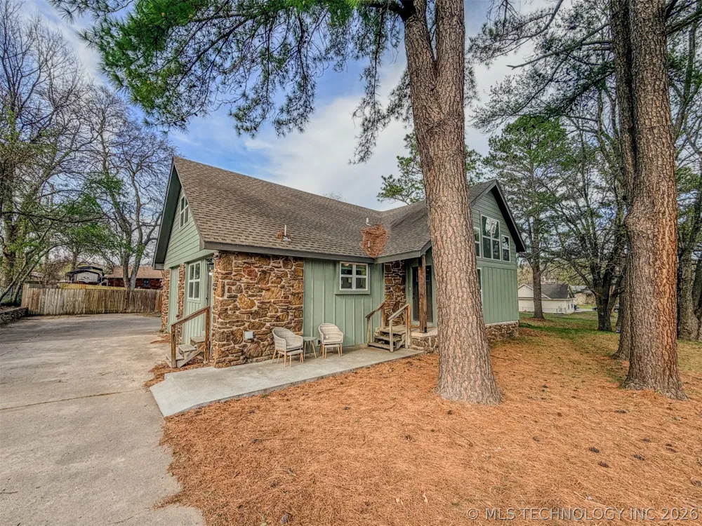 305 Wheeler Street Tahlequah, OK 74464