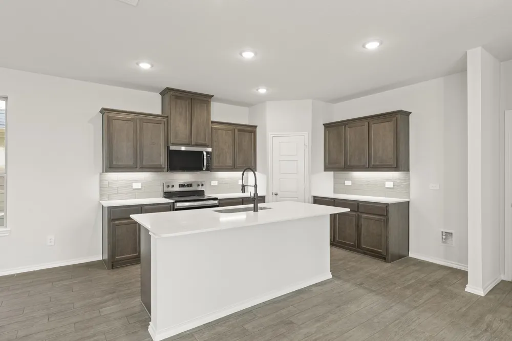1700 Edgeway Drive Aubrey, TX 76227