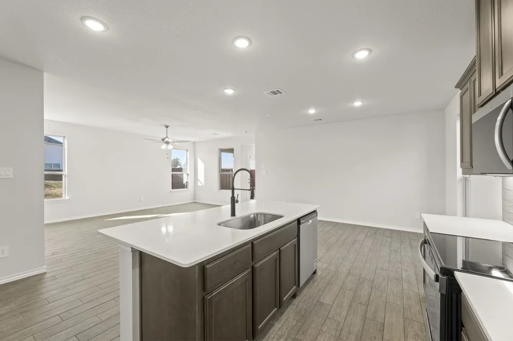 1700 Edgeway Drive Aubrey, TX 76227