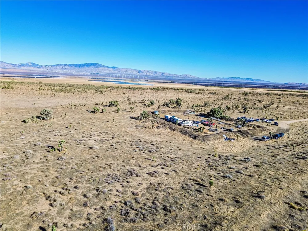115 West B-12 Avenue Fairmont, CA 93536