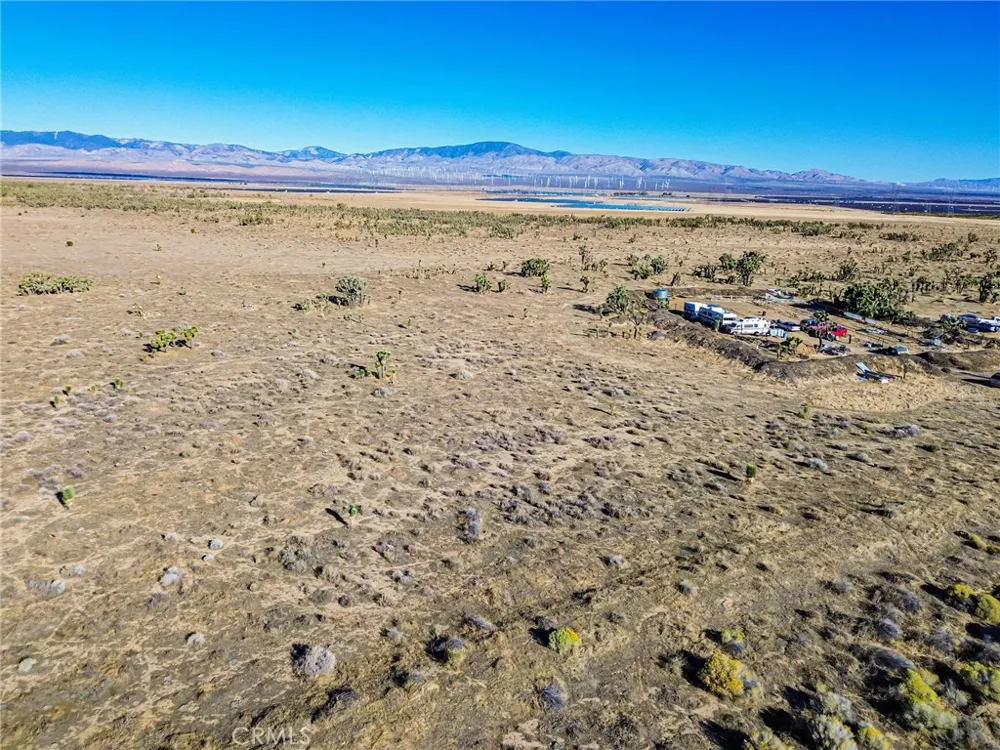 115 West B-12 Avenue Fairmont, CA 93536