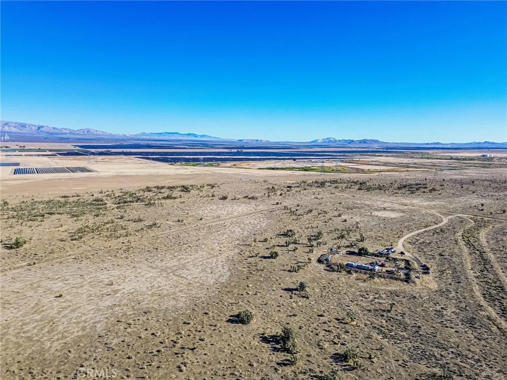 115 West B-12 Avenue Fairmont, CA 93536