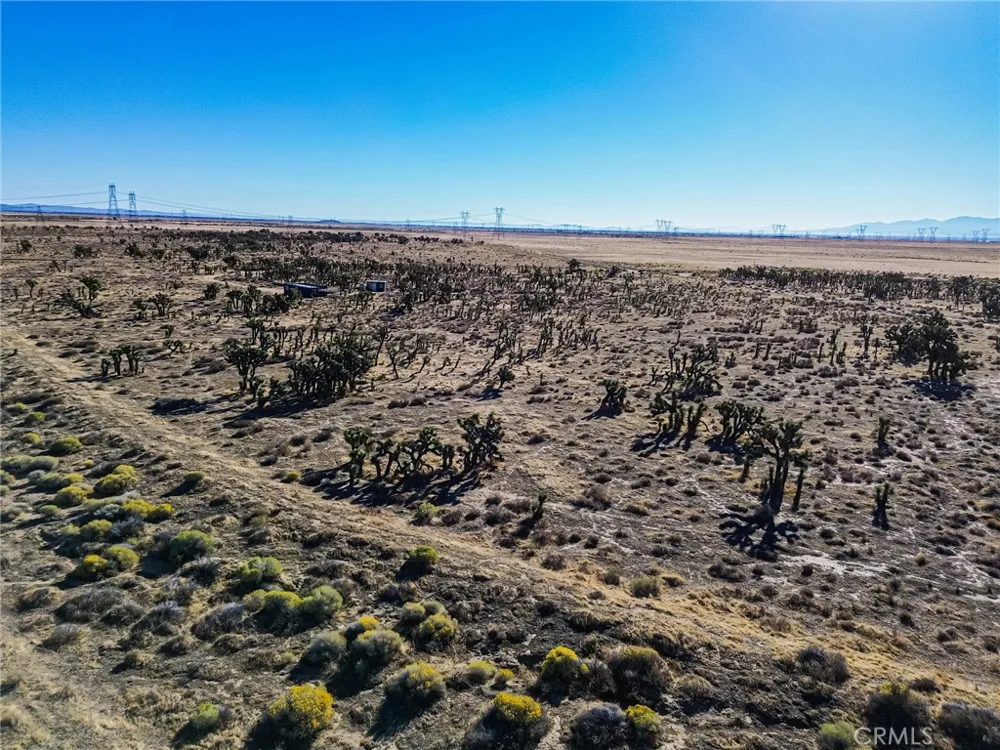 115 West B-12 Avenue Fairmont, CA 93536
