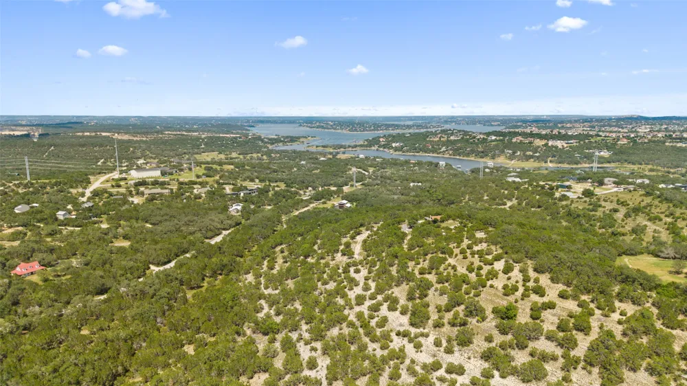 3301 R O DRIVE Spicewood, TX 78669