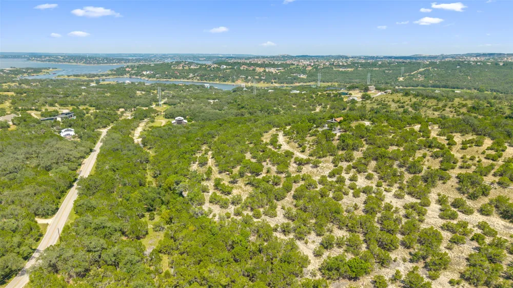3301 R O DRIVE Spicewood, TX 78669