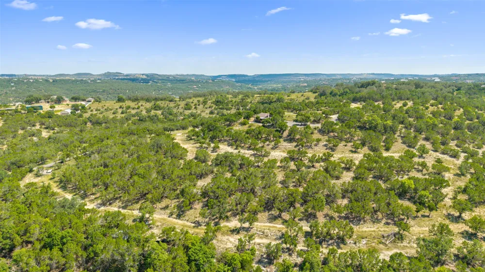 3301 R O DRIVE Spicewood, TX 78669