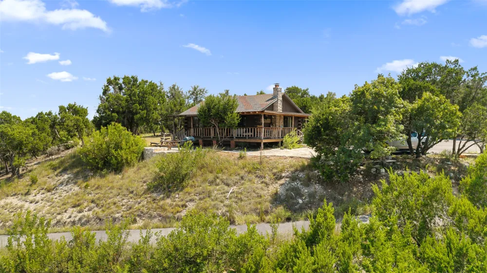 3301 R O DRIVE Spicewood, TX 78669