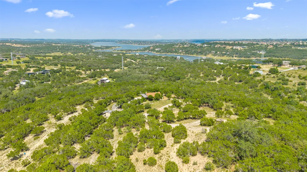 3301 R O DRIVE Spicewood, TX 78669