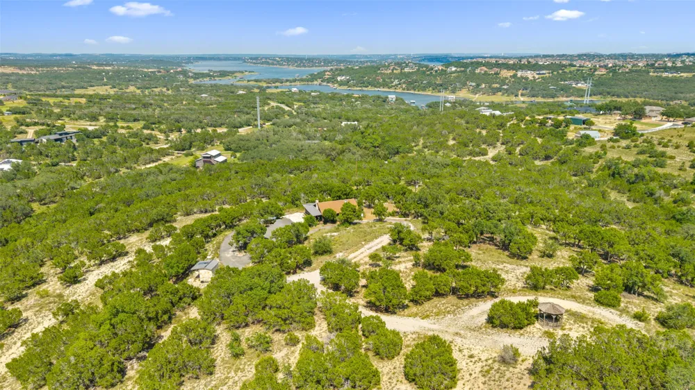 3301 R O DRIVE Spicewood, TX 78669