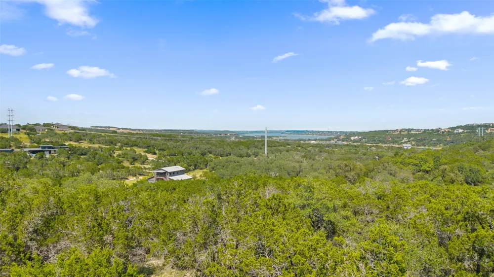 3301 R O DRIVE Spicewood, TX 78669