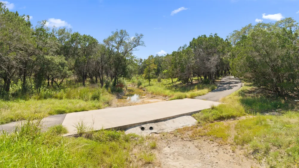 3301 R O DRIVE Spicewood, TX 78669