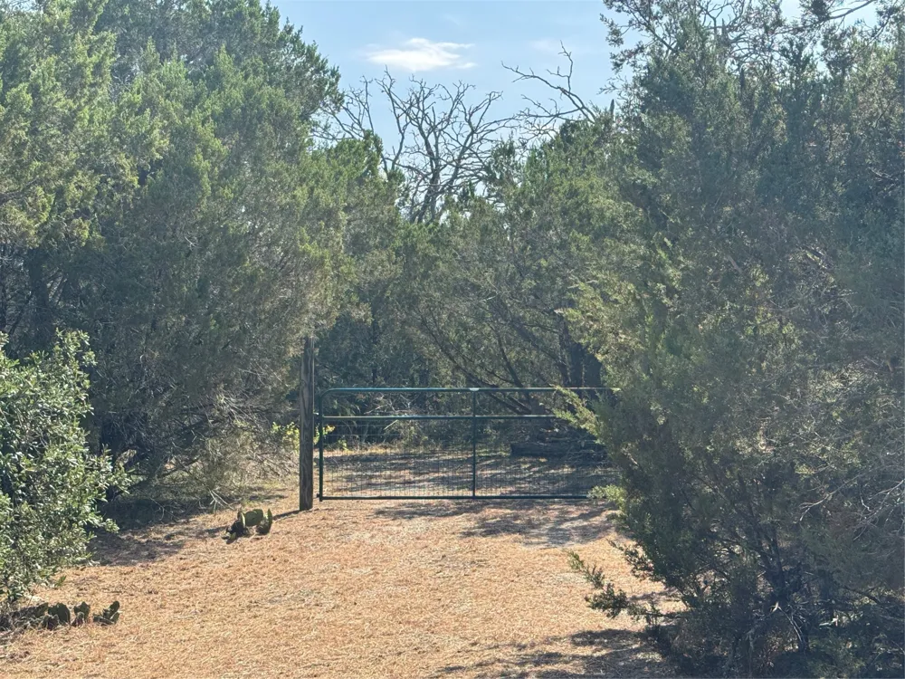 Cr 304 Road Bertram, TX 78605