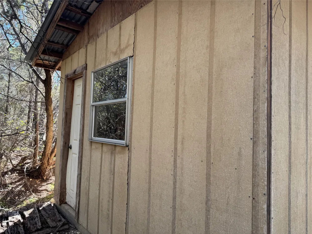 Cr 304 Road Bertram, TX 78605