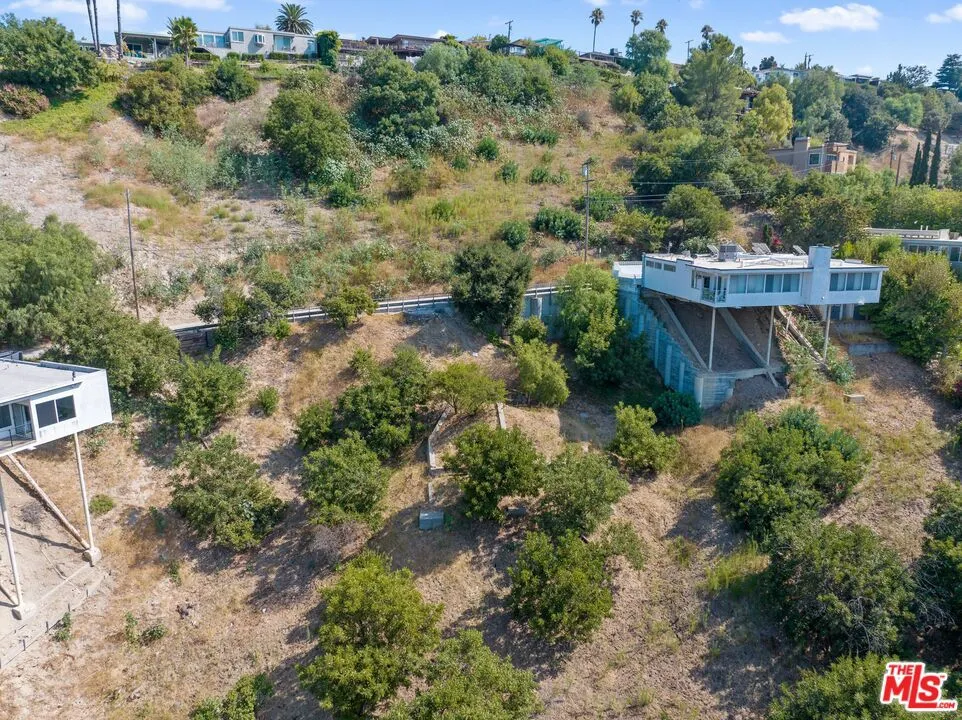 3664 Oakfield Drive Sherman Oaks, CA 91423