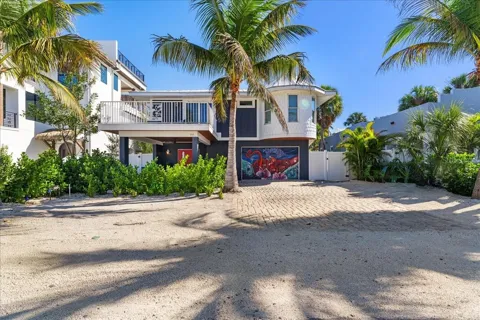 111 CEDAR AVENUE