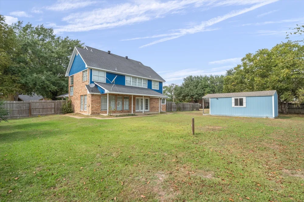 290 Sycamore Street Van, TX 75790