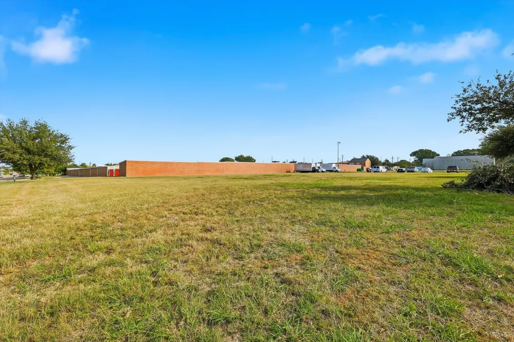 4108 Medical Parkway Carrollton, TX 75007