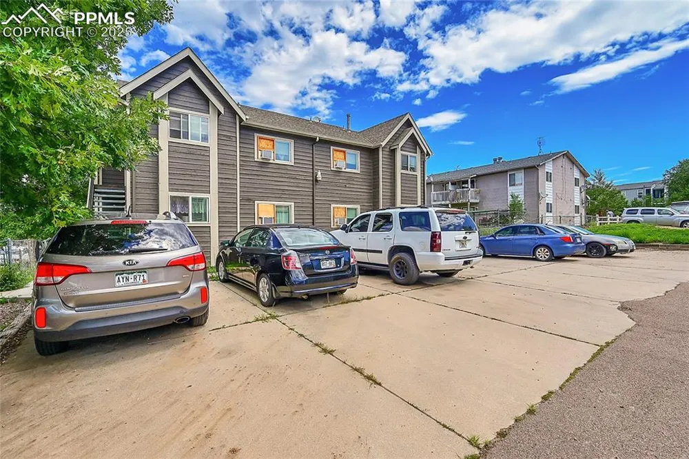 1051 Mazatlan Circle Colorado Springs, CO 80910