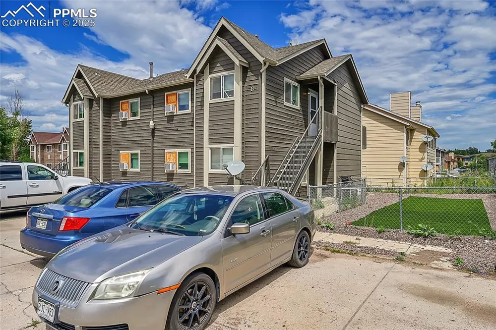 1051 Mazatlan Circle Colorado Springs, CO 80910