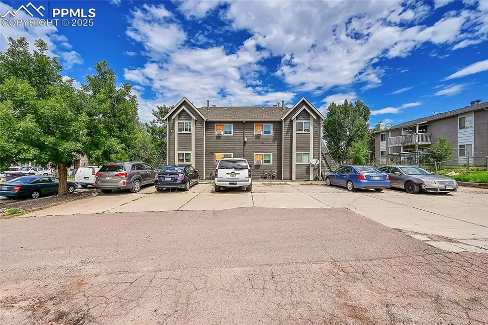 1051 Mazatlan Circle Colorado Springs, CO 80910