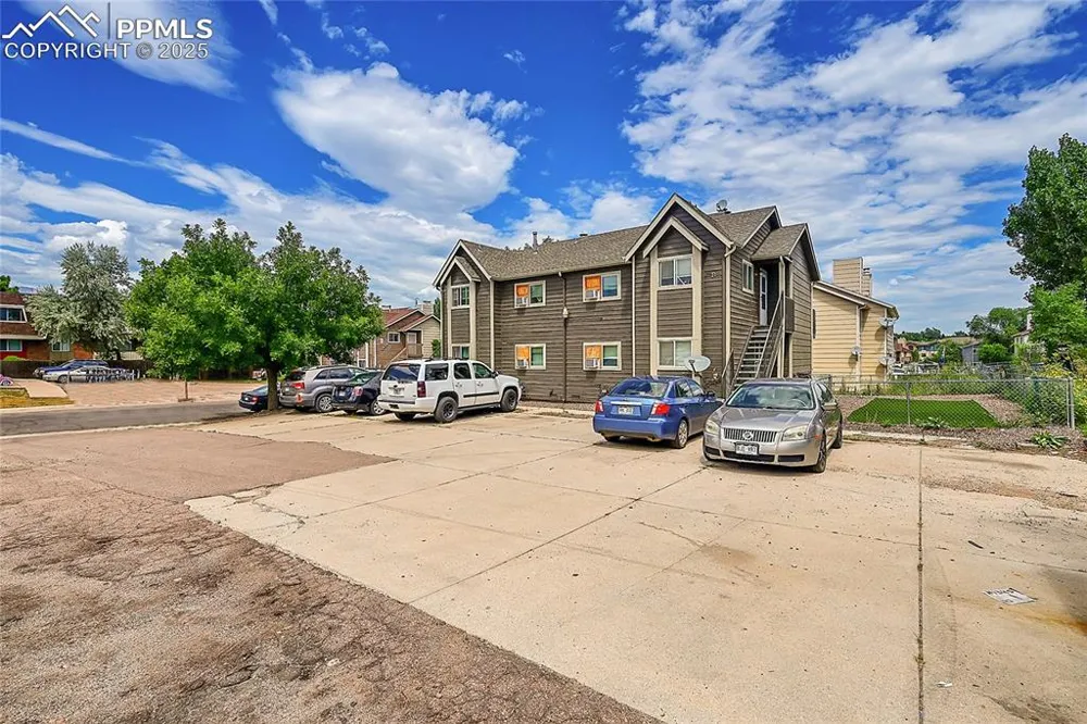 1051 Mazatlan Circle Colorado Springs, CO 80910