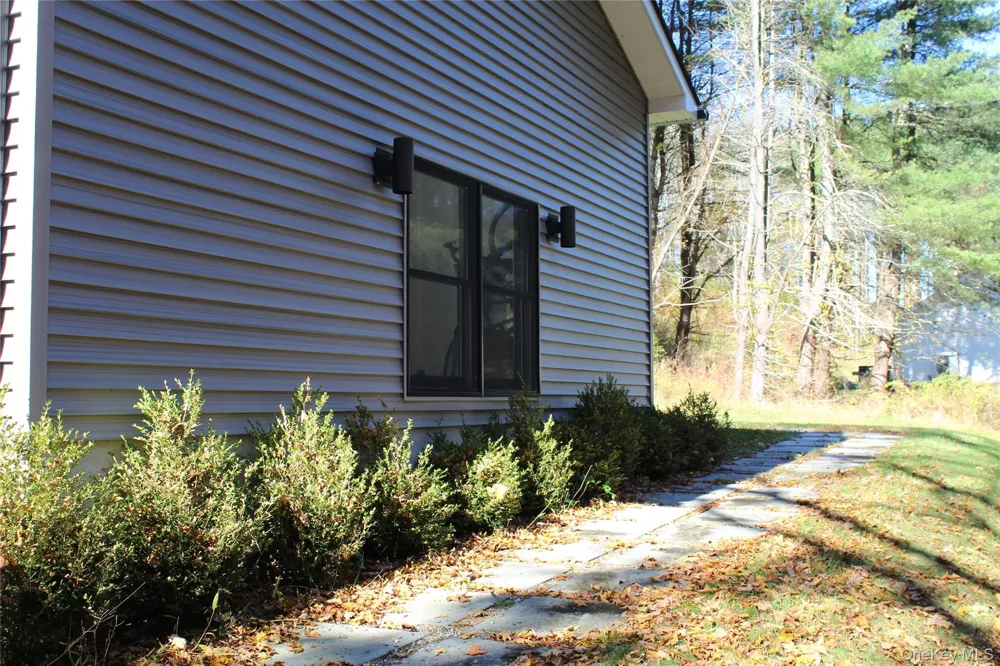 3 Spruce Hill Amenia, NY 12501