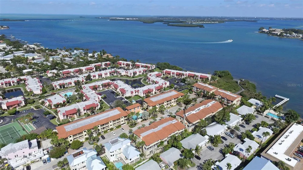 221 17TH STREET Bradenton Beach, FL 34217