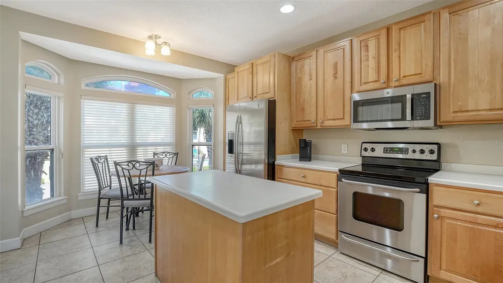 221 17TH STREET Bradenton Beach, FL 34217