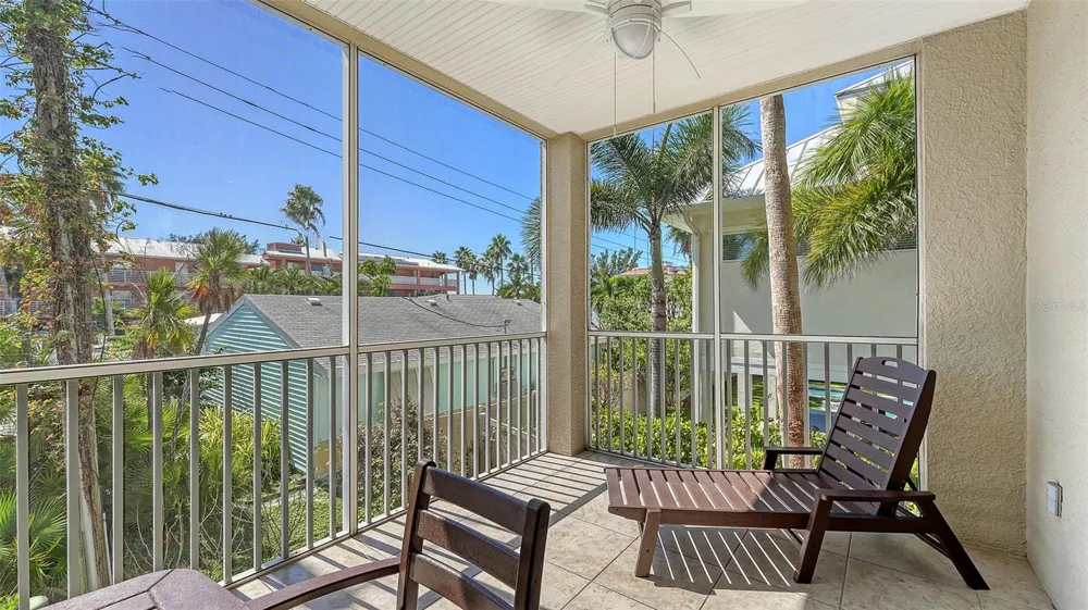 221 17TH STREET Bradenton Beach, FL 34217