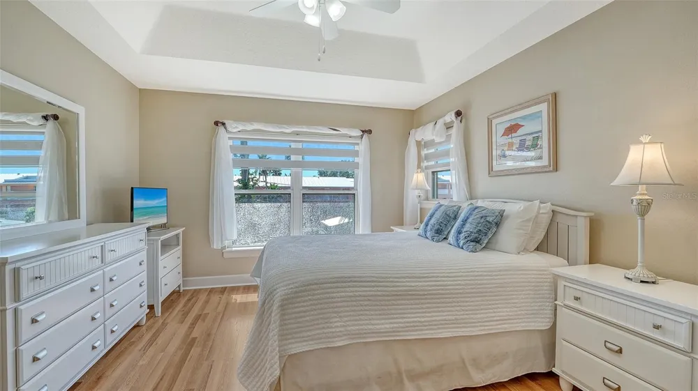 221 17TH STREET Bradenton Beach, FL 34217