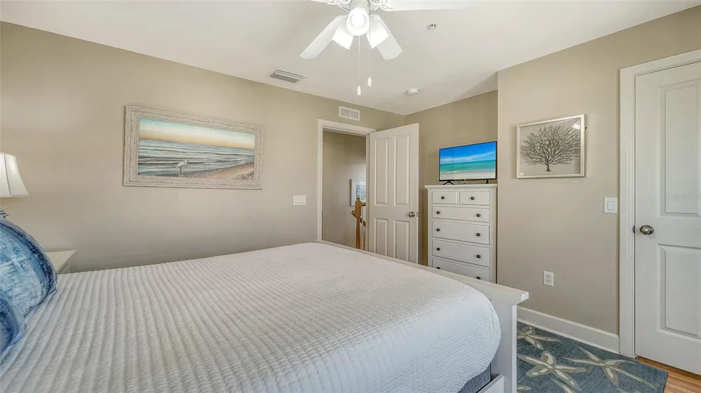221 17TH STREET Bradenton Beach, FL 34217