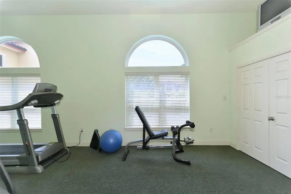 221 17TH STREET Bradenton Beach, FL 34217