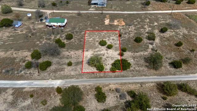 25 Quail Run Bandera, TX 78003