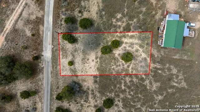 25 Quail Run Bandera, TX 78003