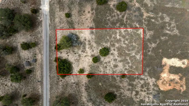25 Quail Run Bandera, TX 78003