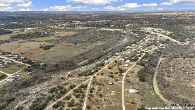 24 Quail Run Bandera, TX 78003