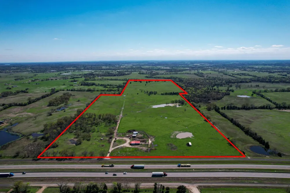 2110 SW Access Road Mount Vernon, TX 75457