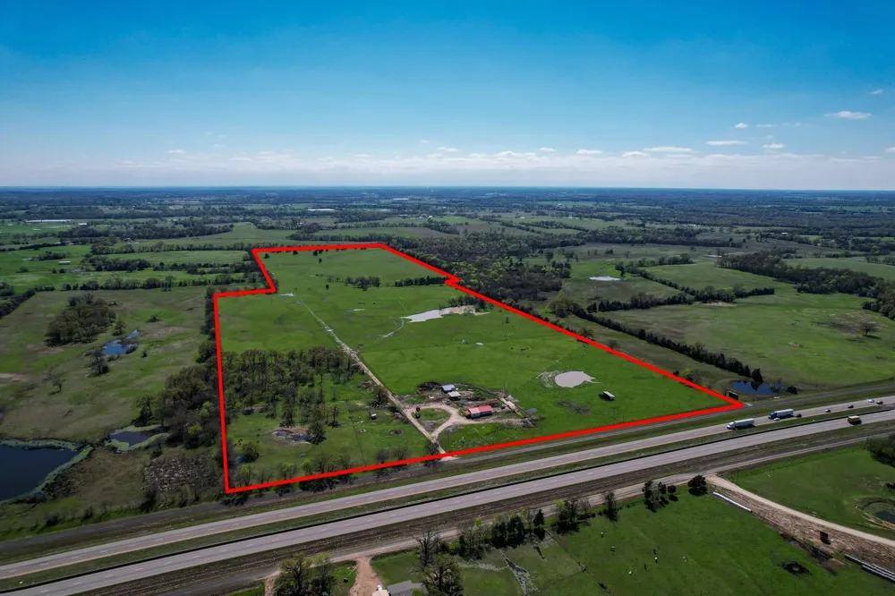 2110 SW Access Road Mount Vernon, TX 75457