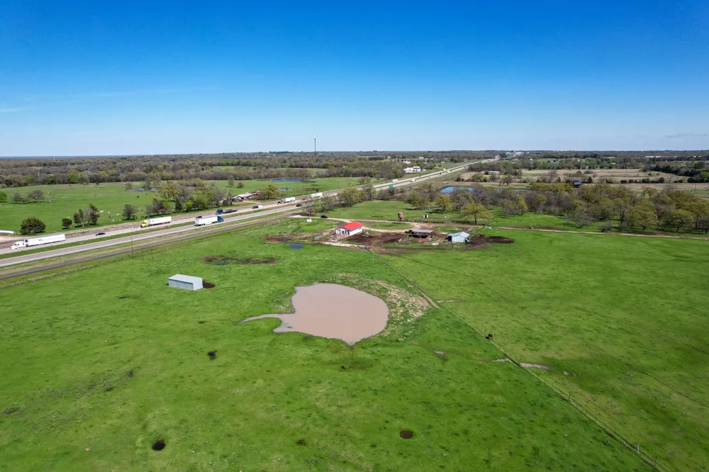 2110 SW Access Road Mount Vernon, TX 75457
