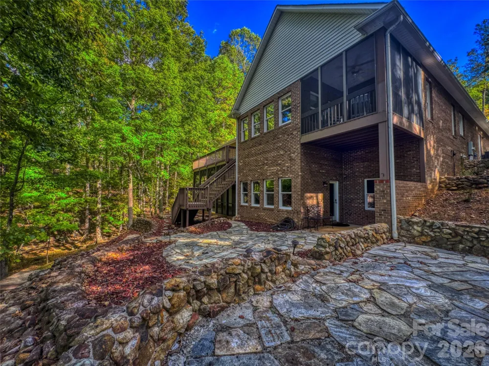 906 Rocky Cove Lane Denton, NC 27239