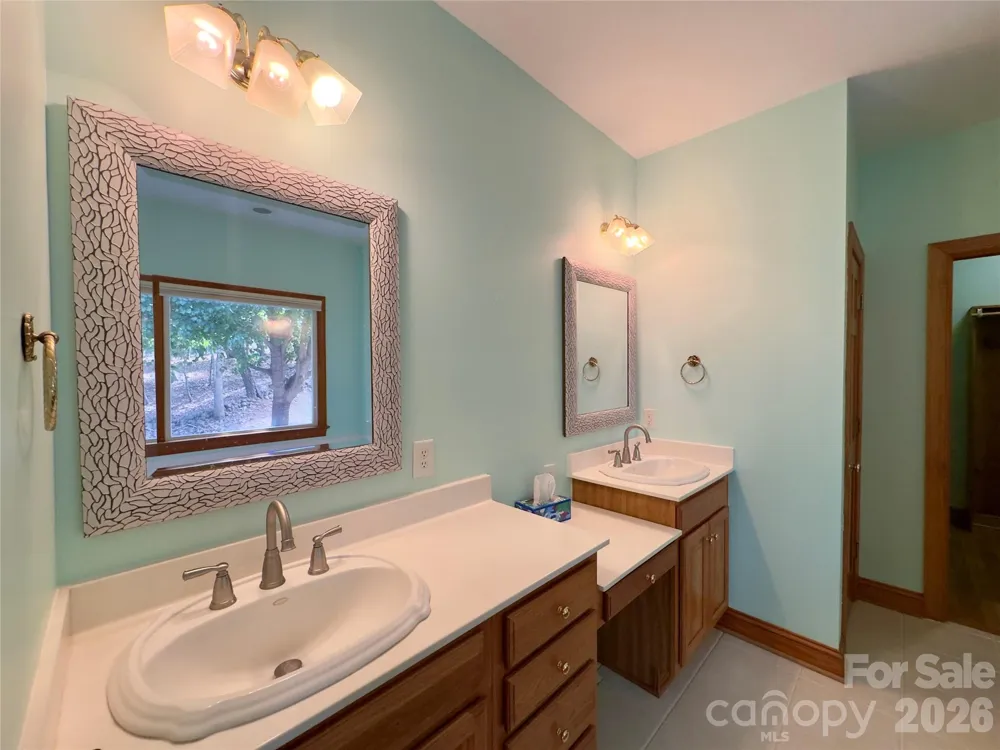 906 Rocky Cove Lane Denton, NC 27239