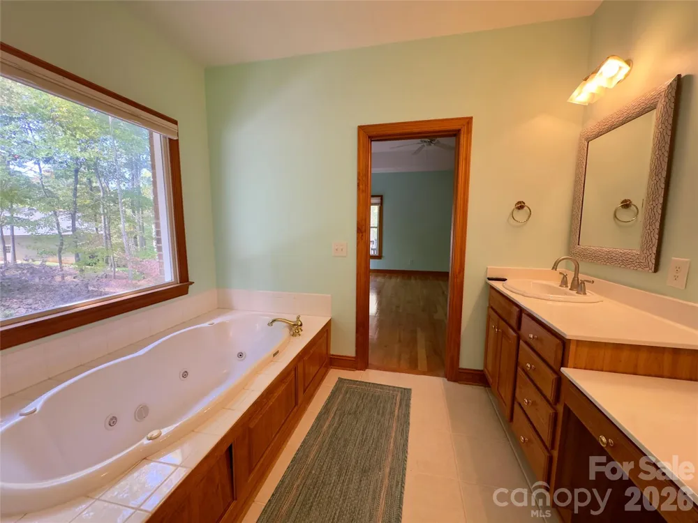 906 Rocky Cove Lane Denton, NC 27239