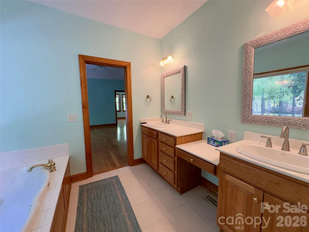 906 Rocky Cove Lane Denton, NC 27239