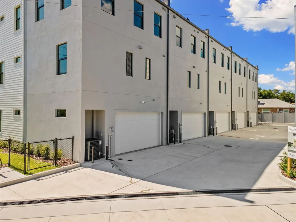 2205 16TH STREET St Petersburg, FL 33704