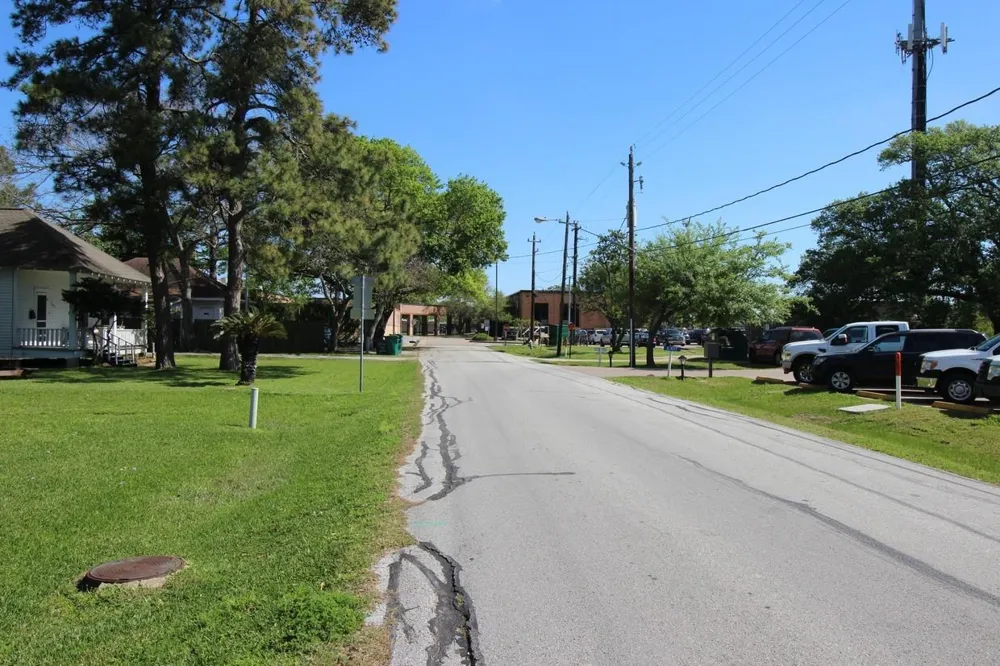 1305 Anders Avenue Seabrook, TX 77586
