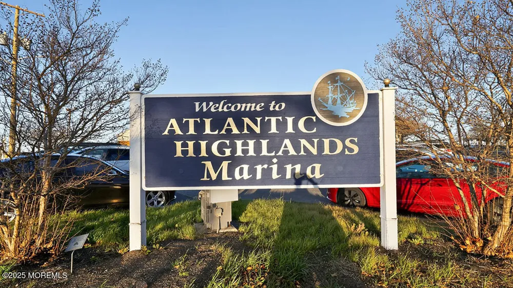 12 E Garfield Avenue Atlantic Highlands, NJ 07716