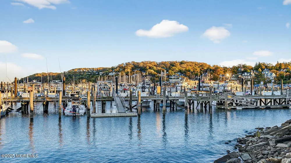 12 E Garfield Avenue Atlantic Highlands, NJ 07716