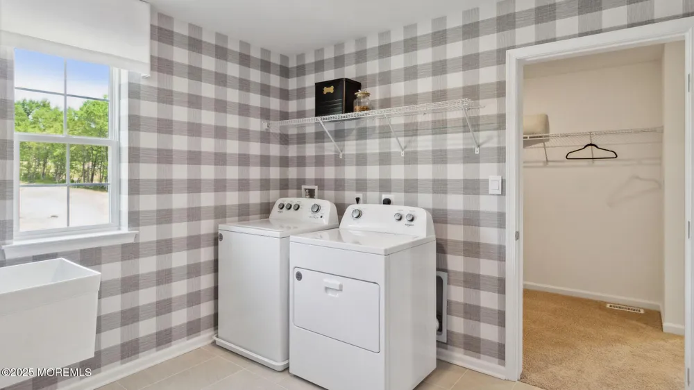 12 E Garfield Avenue Atlantic Highlands, NJ 07716
