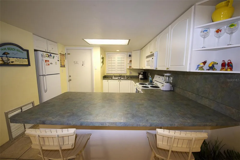 1571 S ATLANTIC AVENUE #206 New Smyrna Beach, FL 32169