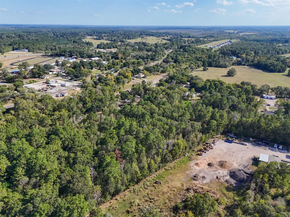 406 W Fm 1988 Goodrich, TX 77335